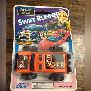Swift Runner Die-Cast Metal Toy Car - Orange